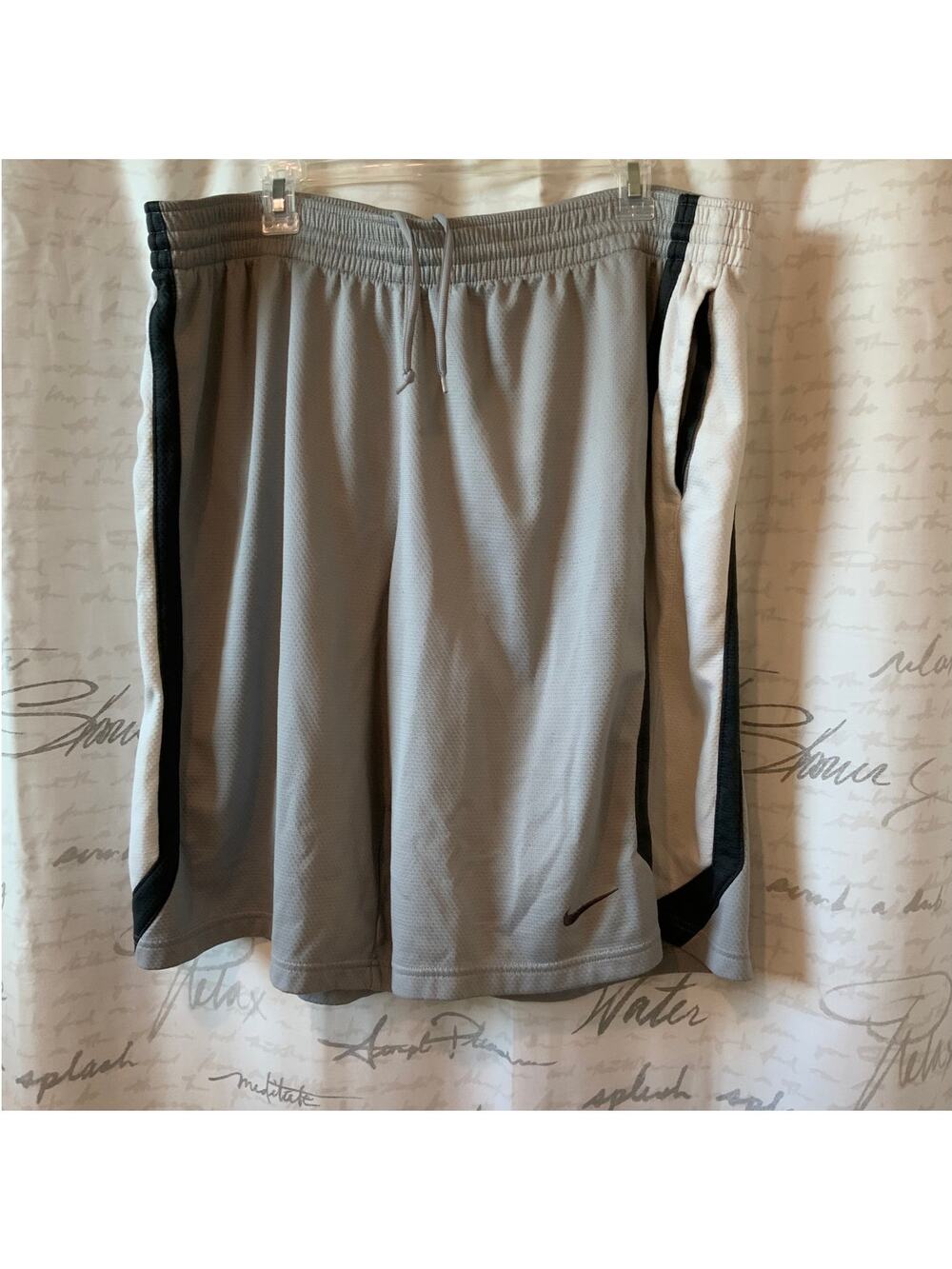 Nike Dri Fit Mens Grey Basketball Shorts XL Gray Athletic Gym Mesh Gym Shorts